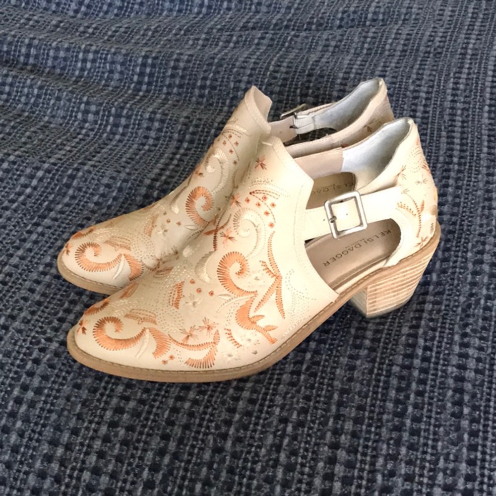 Kelsi Dagger Brooklyn Kline booties